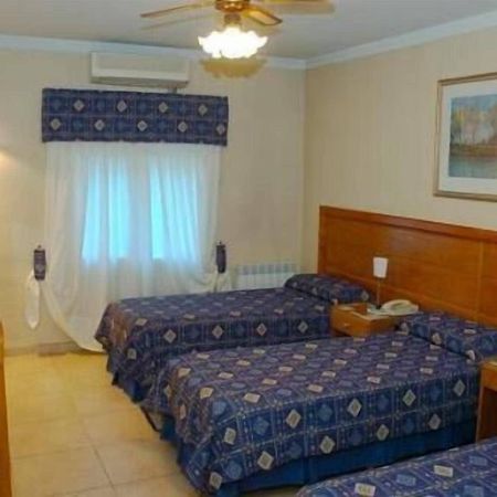 Hotel Provincial Mendoza Esterno foto