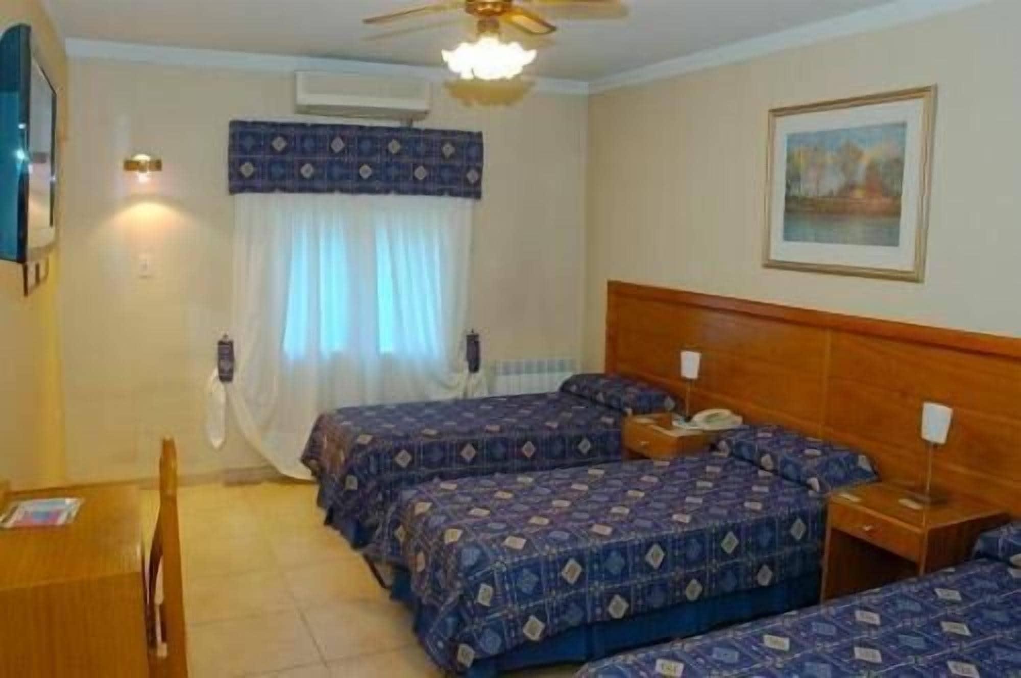 Hotel Provincial Mendoza Esterno foto