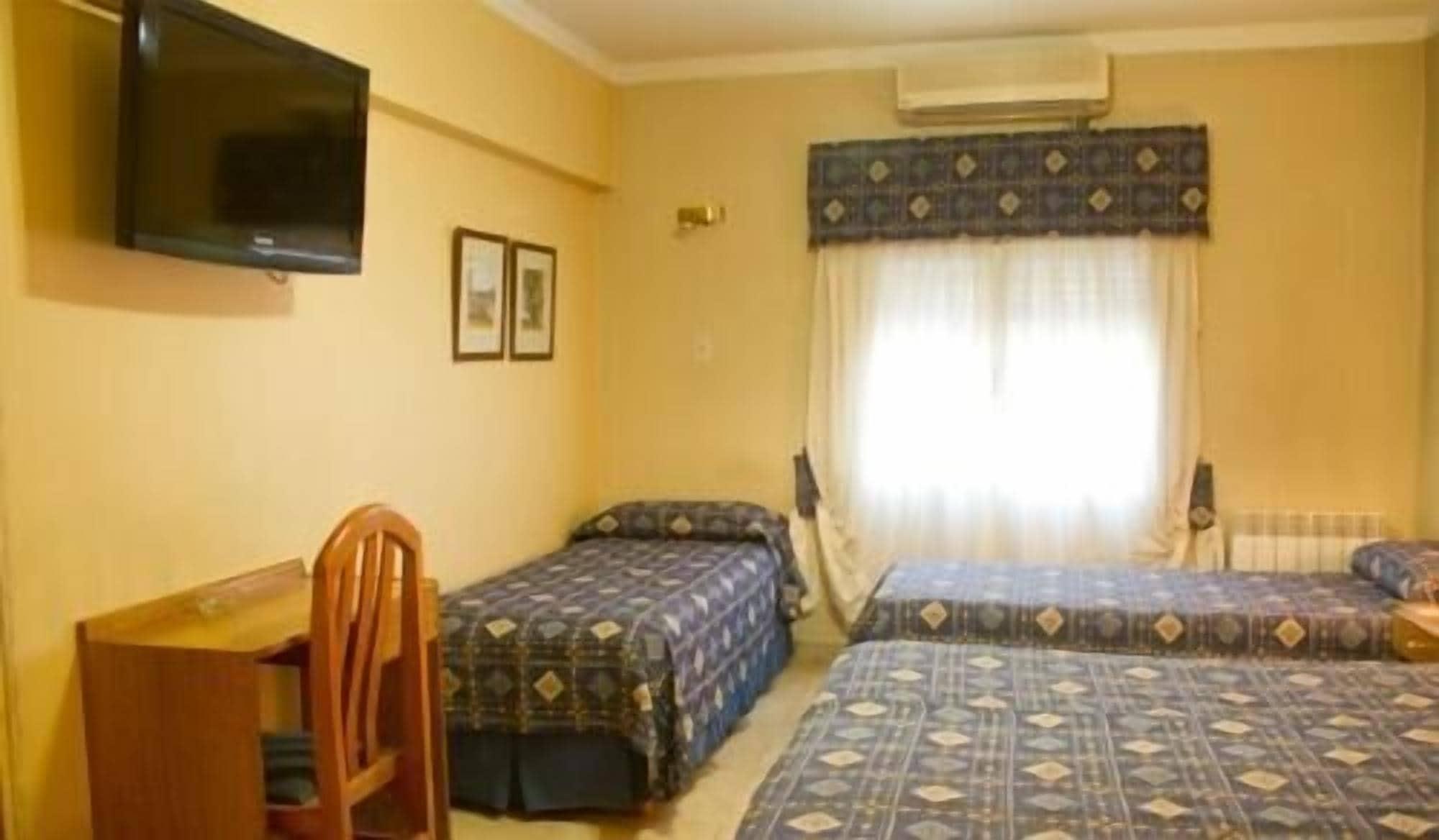 Hotel Provincial Mendoza Esterno foto