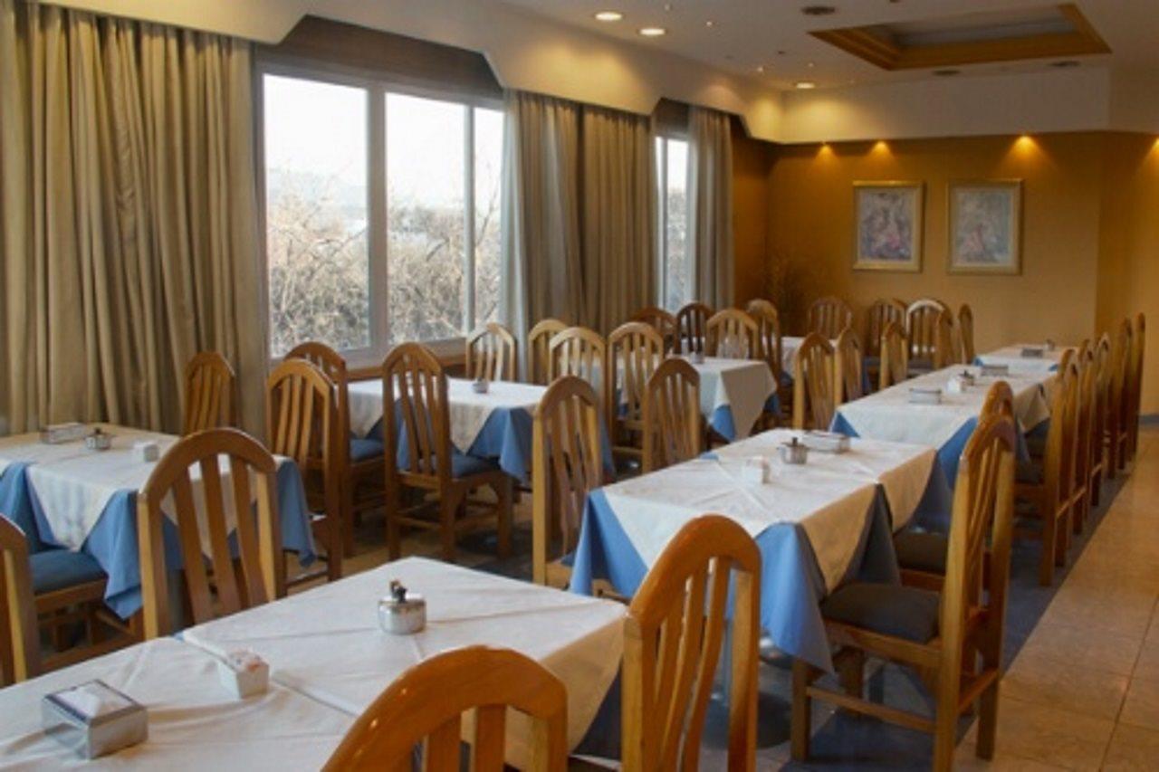 Hotel Provincial Mendoza Esterno foto