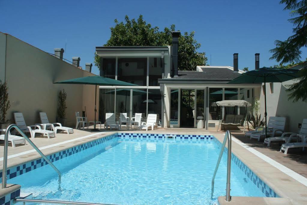 Hotel Provincial Mendoza Esterno foto