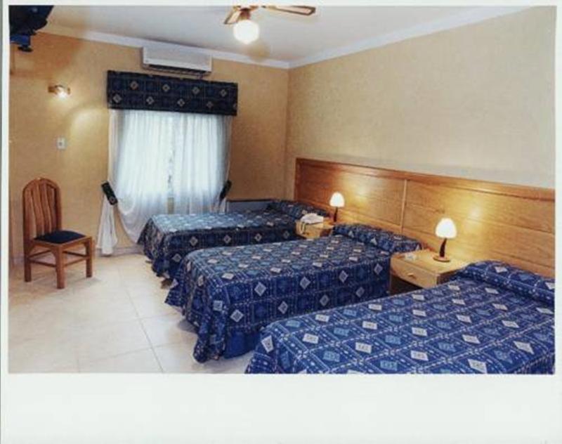 Hotel Provincial Mendoza Esterno foto