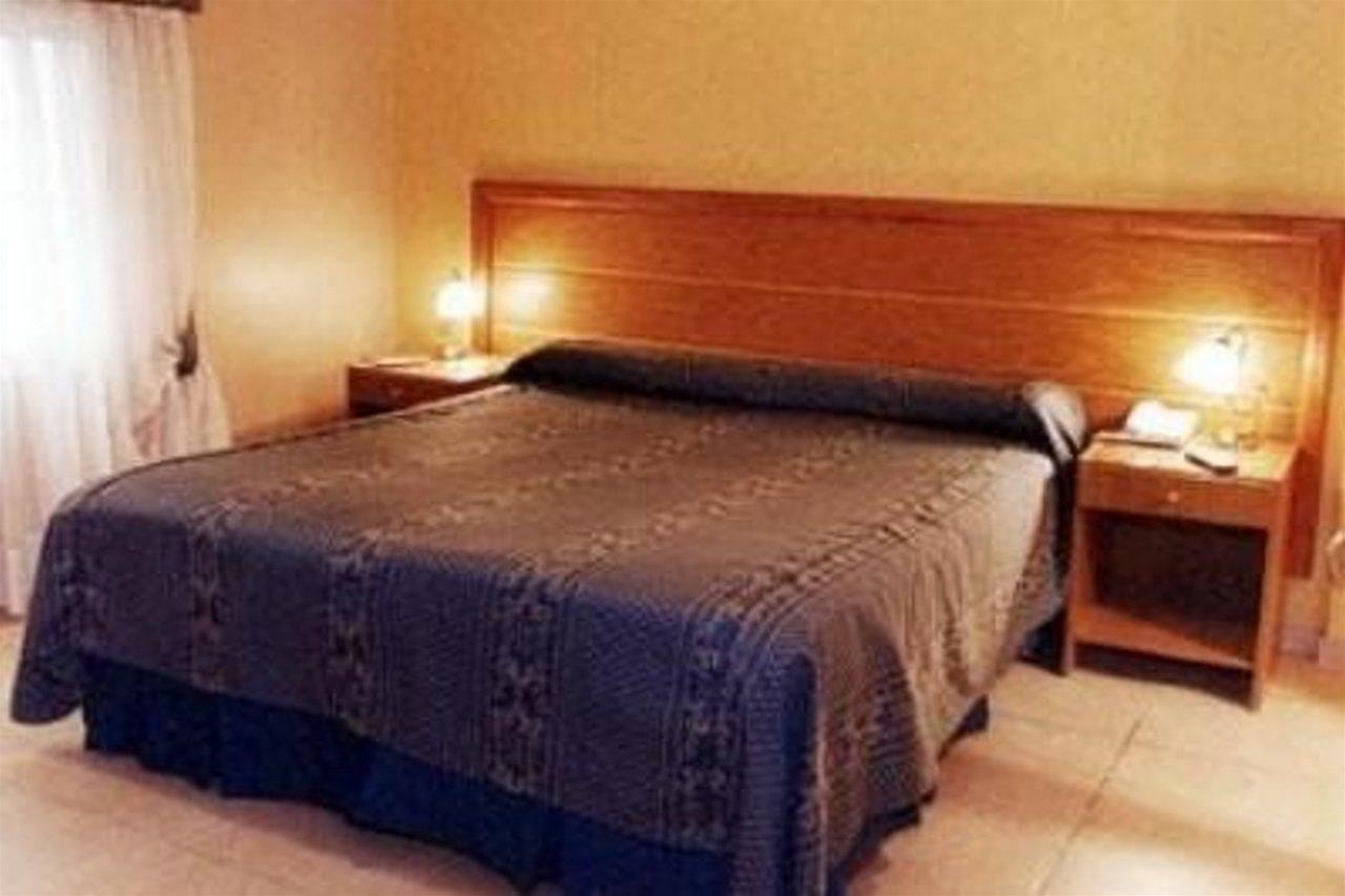 Hotel Provincial Mendoza Esterno foto